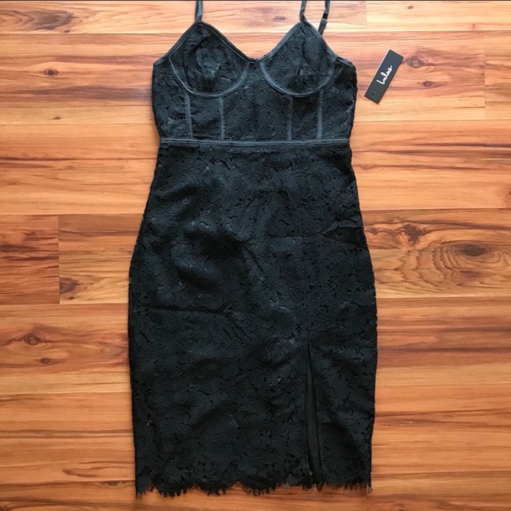 Lulu’s Lace Bustier Dress